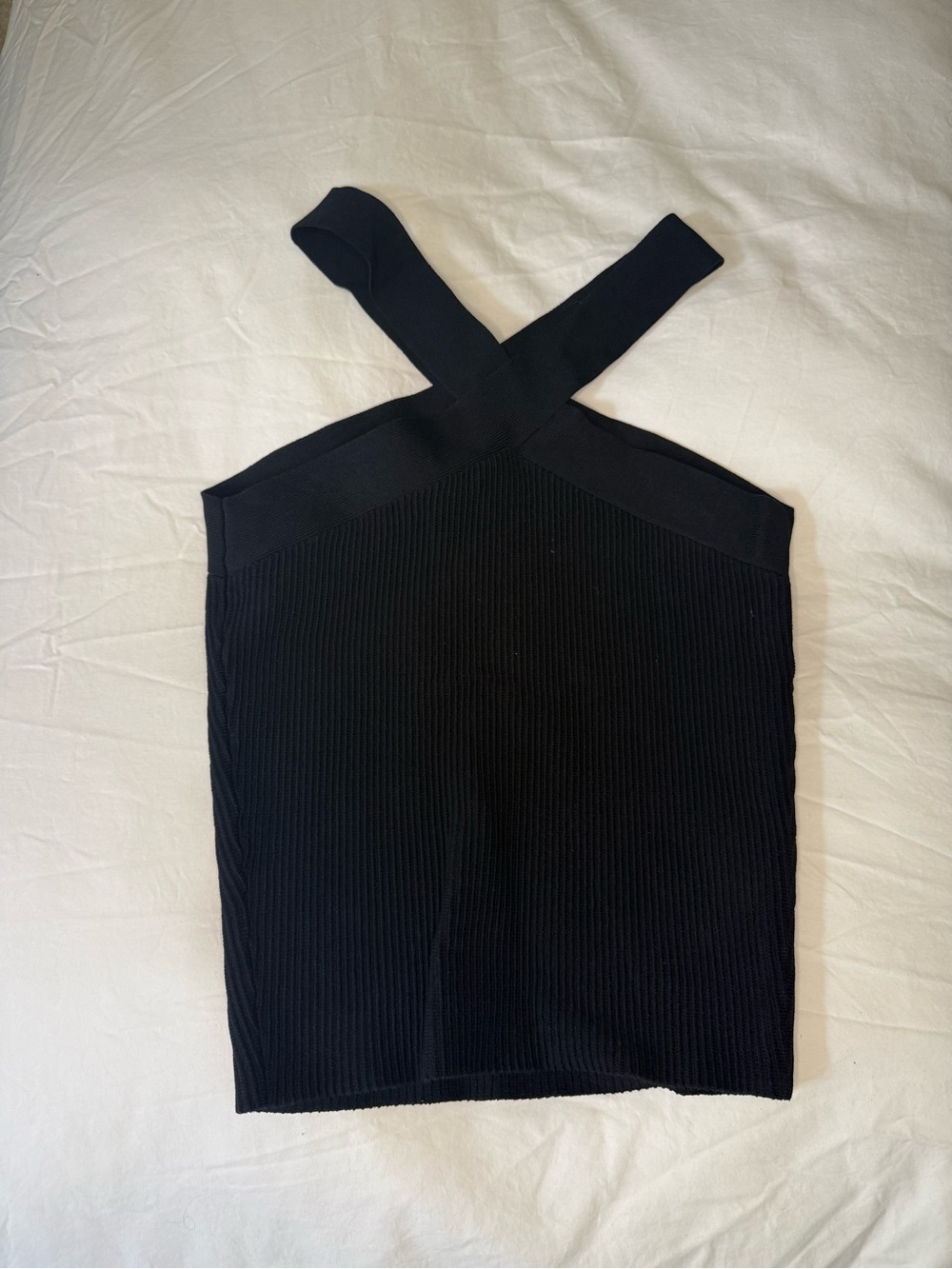 Aritzia Babaton Sculpt Knit Criss Cross Halter Top Black Size M